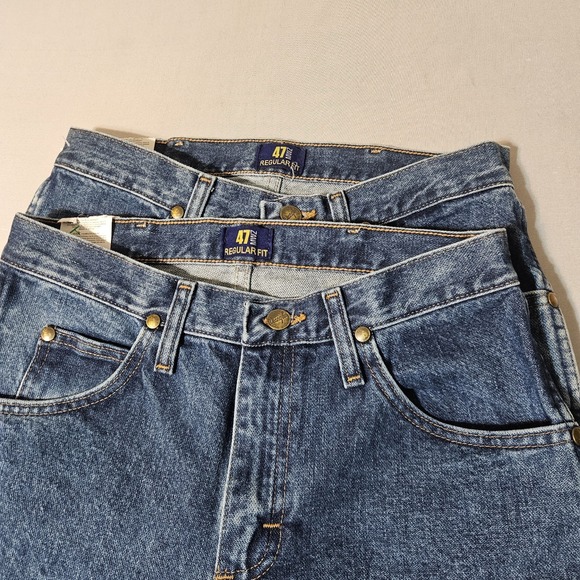 Wrangler 47MWZ Premium Performance Cowboy Cut LOT OF 2  Regular Fit Jeans 28x34 - Picture 2 of 10
